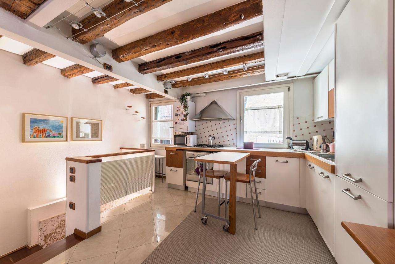 Piccolo - Cozy Studio In The Heart Of Authentic Veneza Exterior foto
