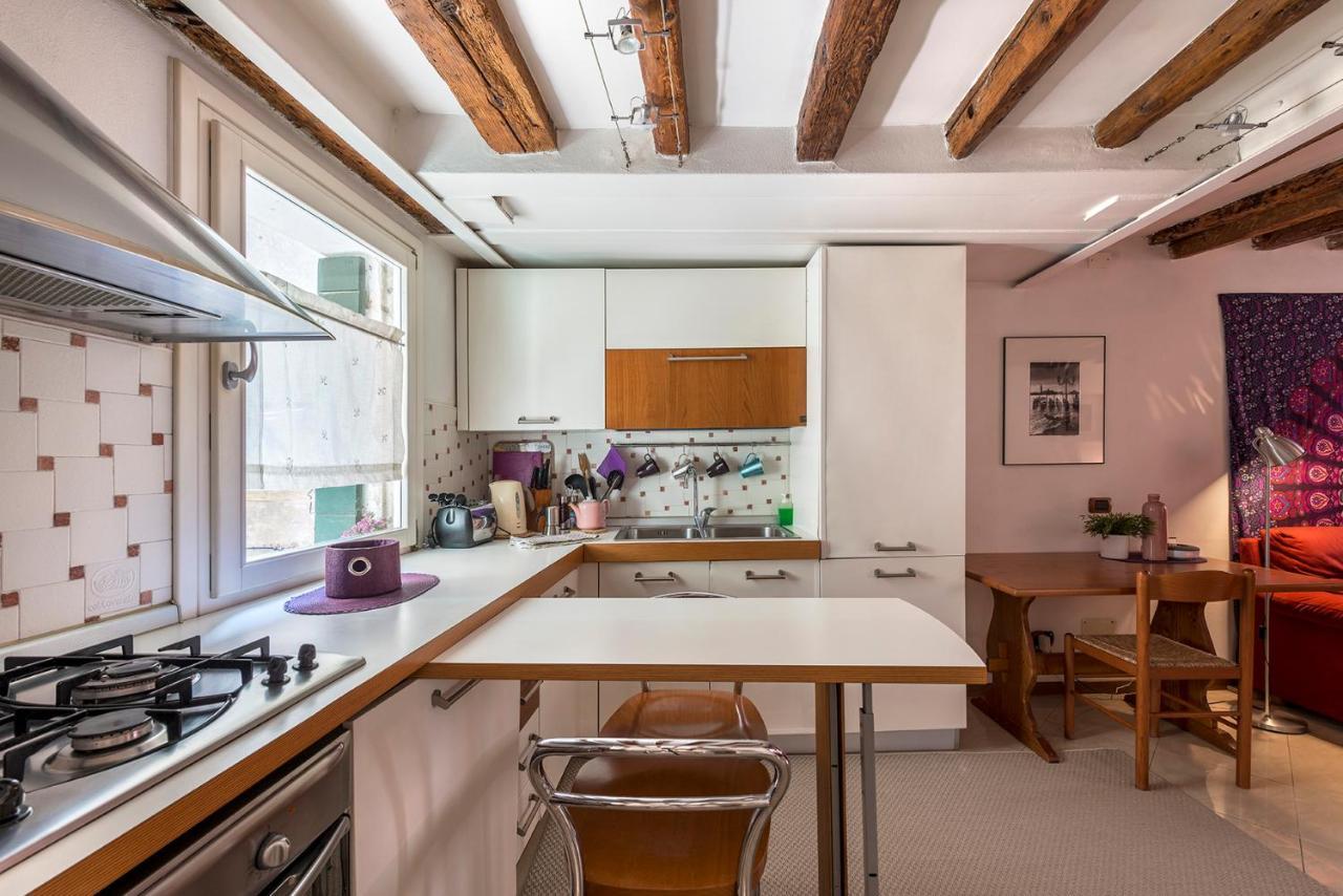 Piccolo - Cozy Studio In The Heart Of Authentic Veneza Exterior foto